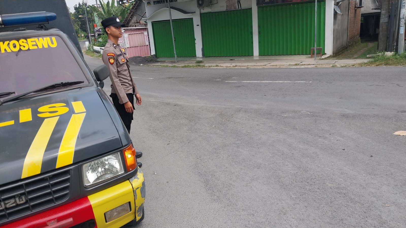 Piket jaga Polsek Sukosewu laksanakan sapa pagi