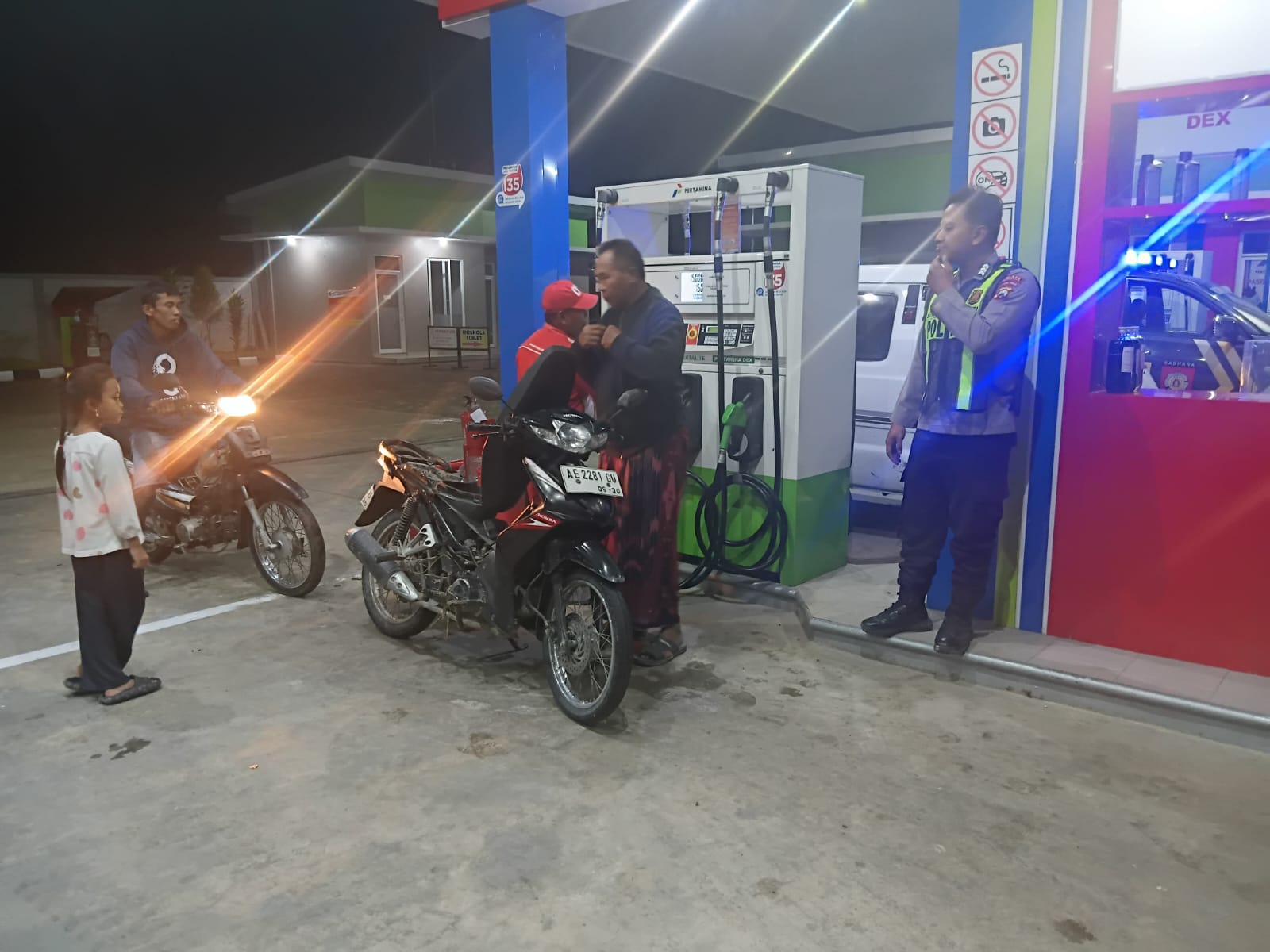 Polsek Margomulyo Melaksanakan Giat Sapa Malam Guna Antisipasi Kriminalitas