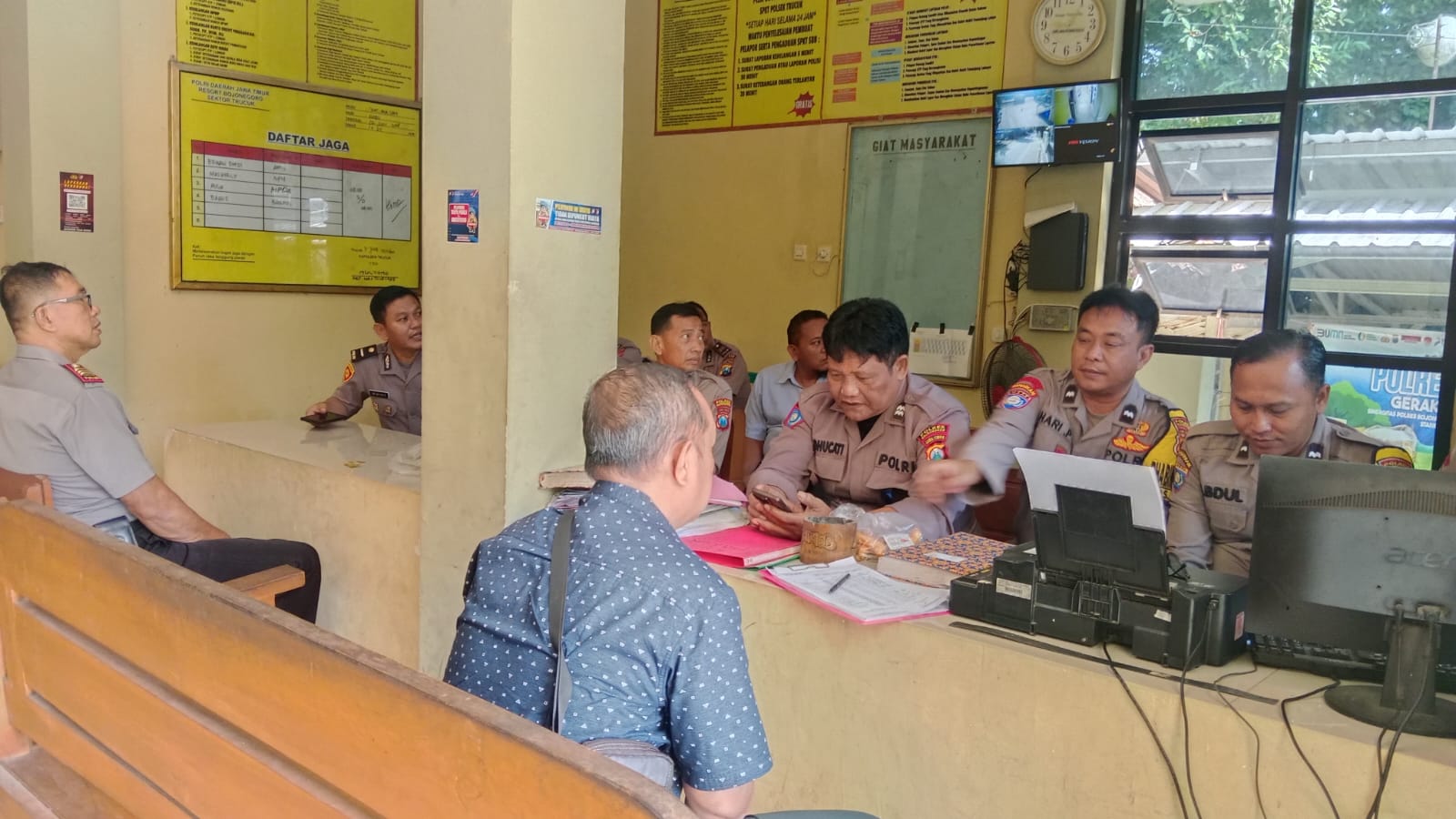 Waka Polsek Trucuk Pimpin Anev Mingguan, Sampaikan Beberapa Arahan dan Penekanan Pimpinan