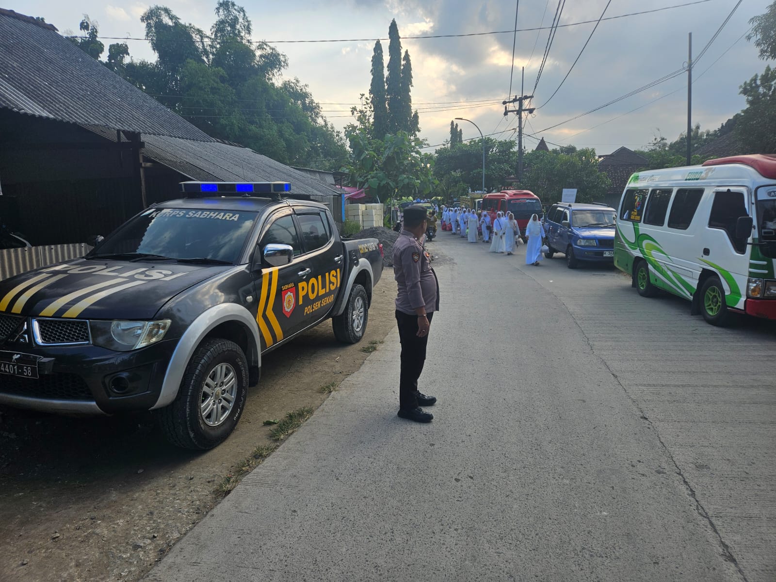 Anggota Polsek Sekar Laksanakan Birukan Bojonegoro Antisipasi Tindak Kriminalitas