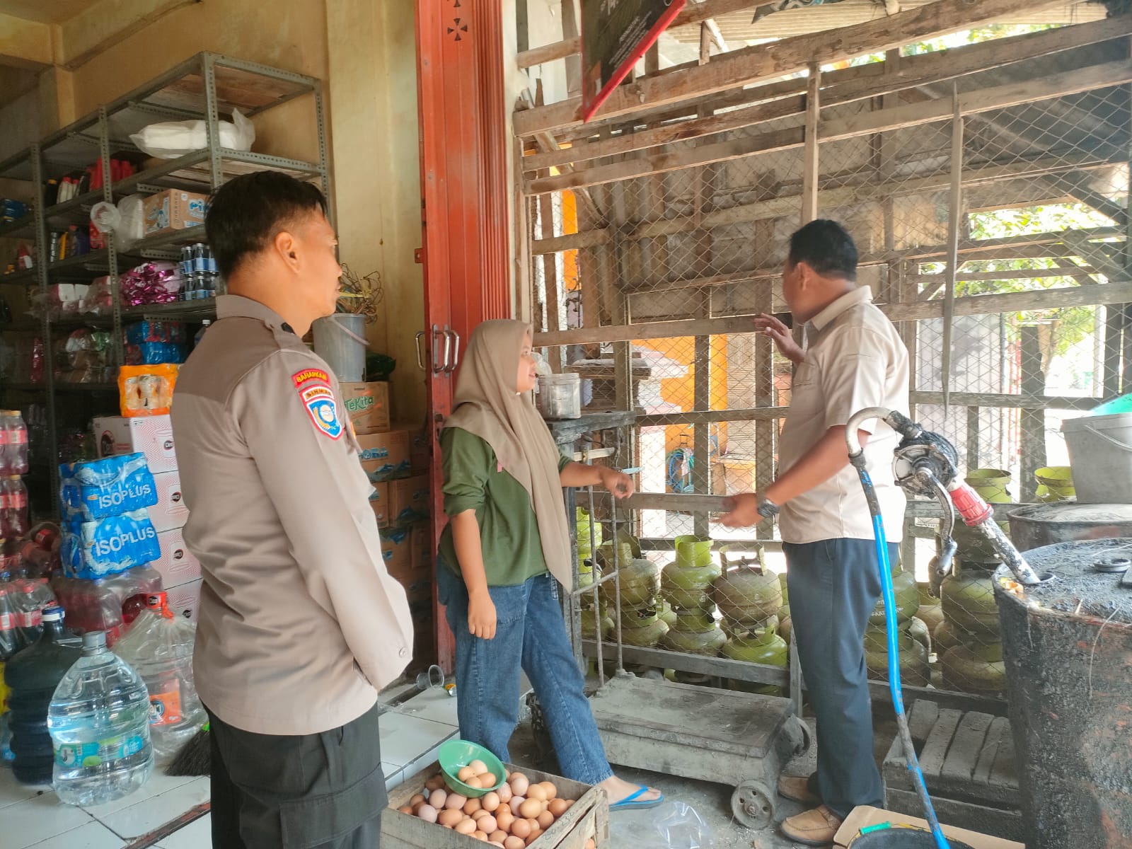 Cegah kriminal, Polsek Tambakrejo gelar Patroli