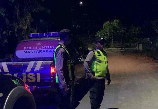 Anggota Polsek Sekar Laksanakan Birukan Bojonegoro Antisipasi Tindak Kriminalitas