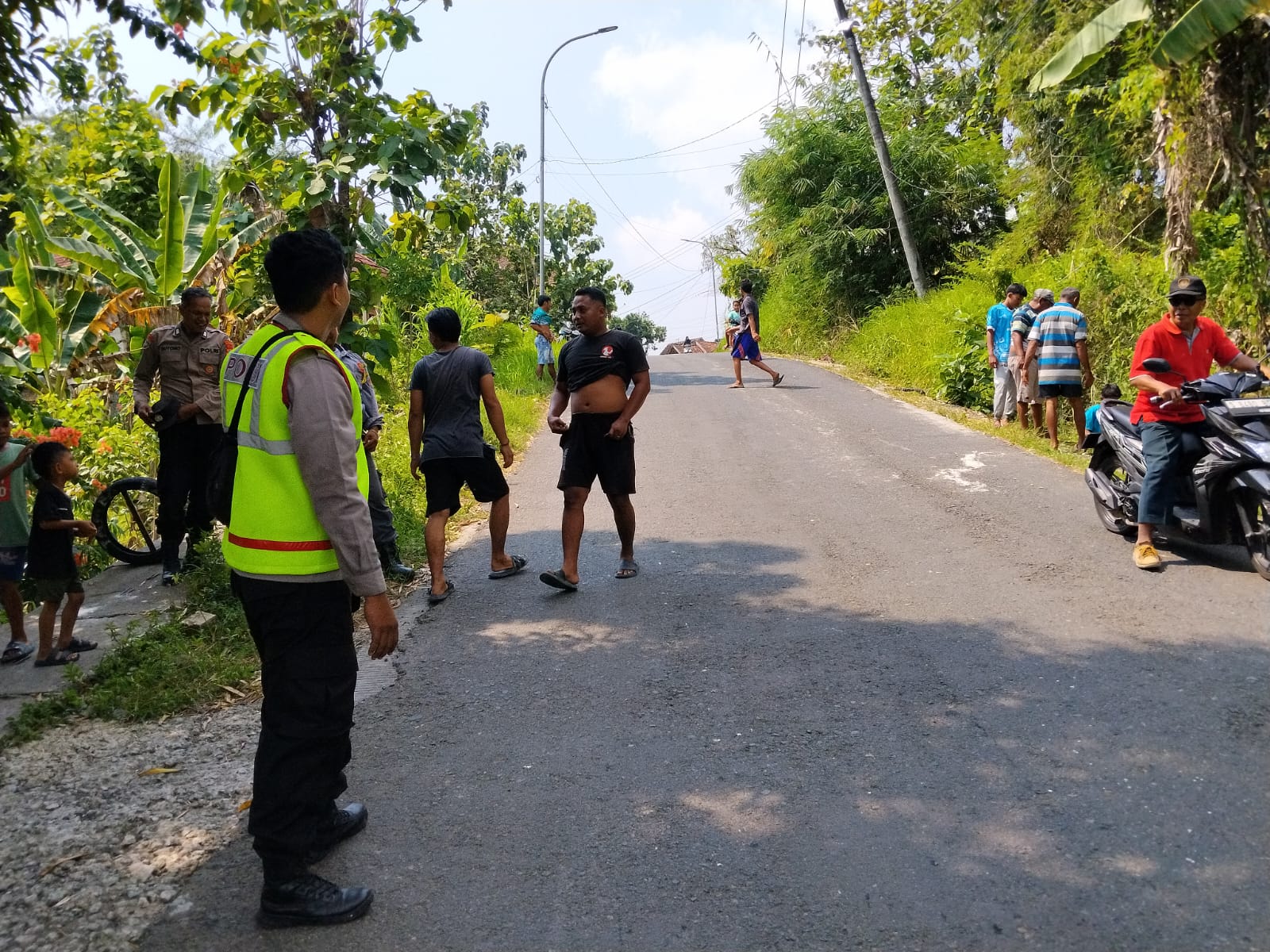 Polsek Tambakrejo gelar Patroli siang